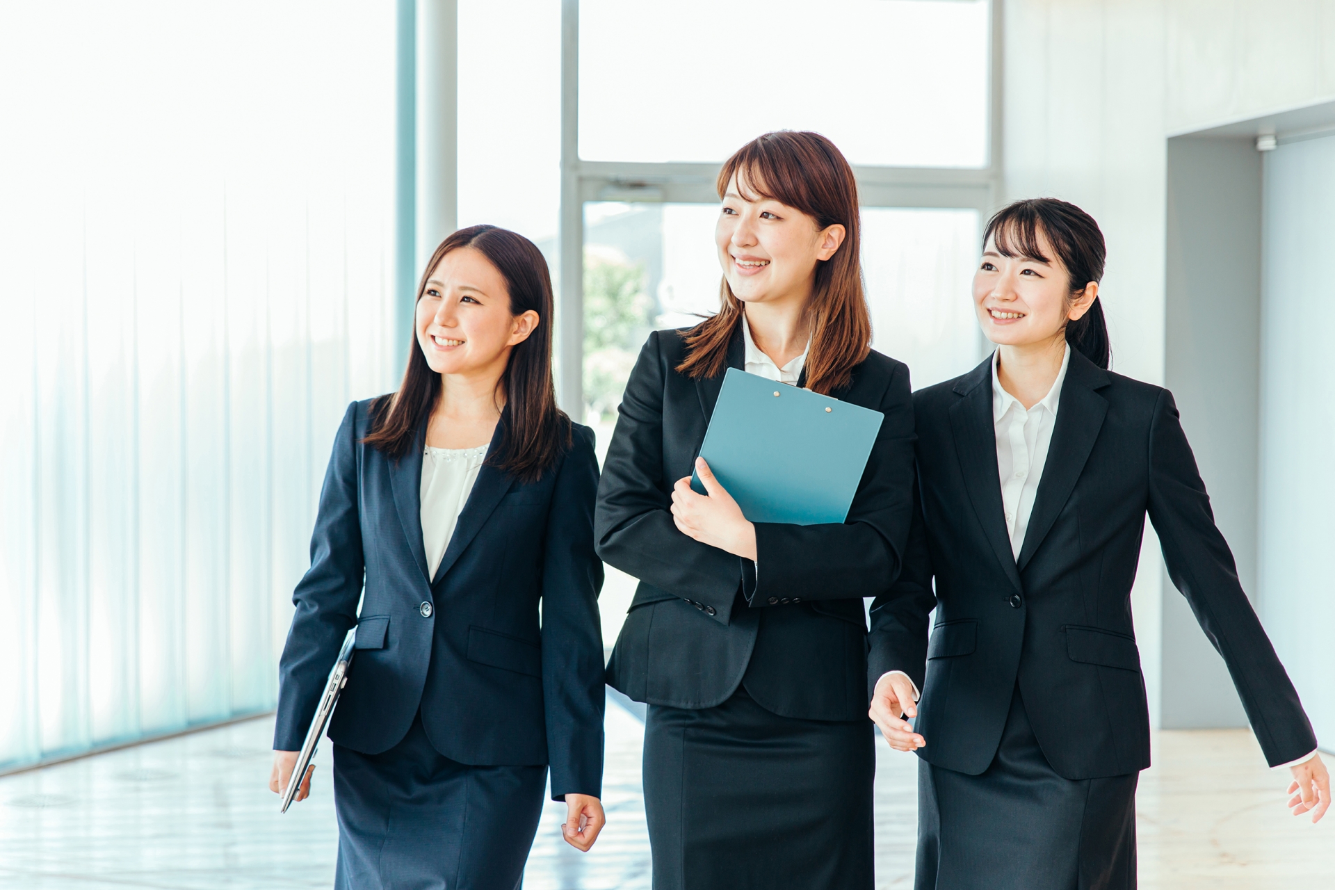 自分の本を世界に届ける！電子書籍出版で広がるクリエイターの自由な未来